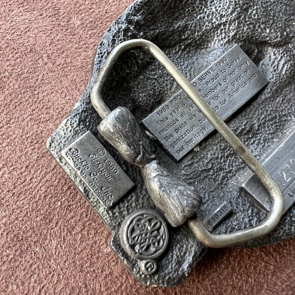 Vintage‎ Belt Buckle VFW 1989-1990 Proud To Serve Limited Edition Eagle Siskiyou - Picture 5 of 10